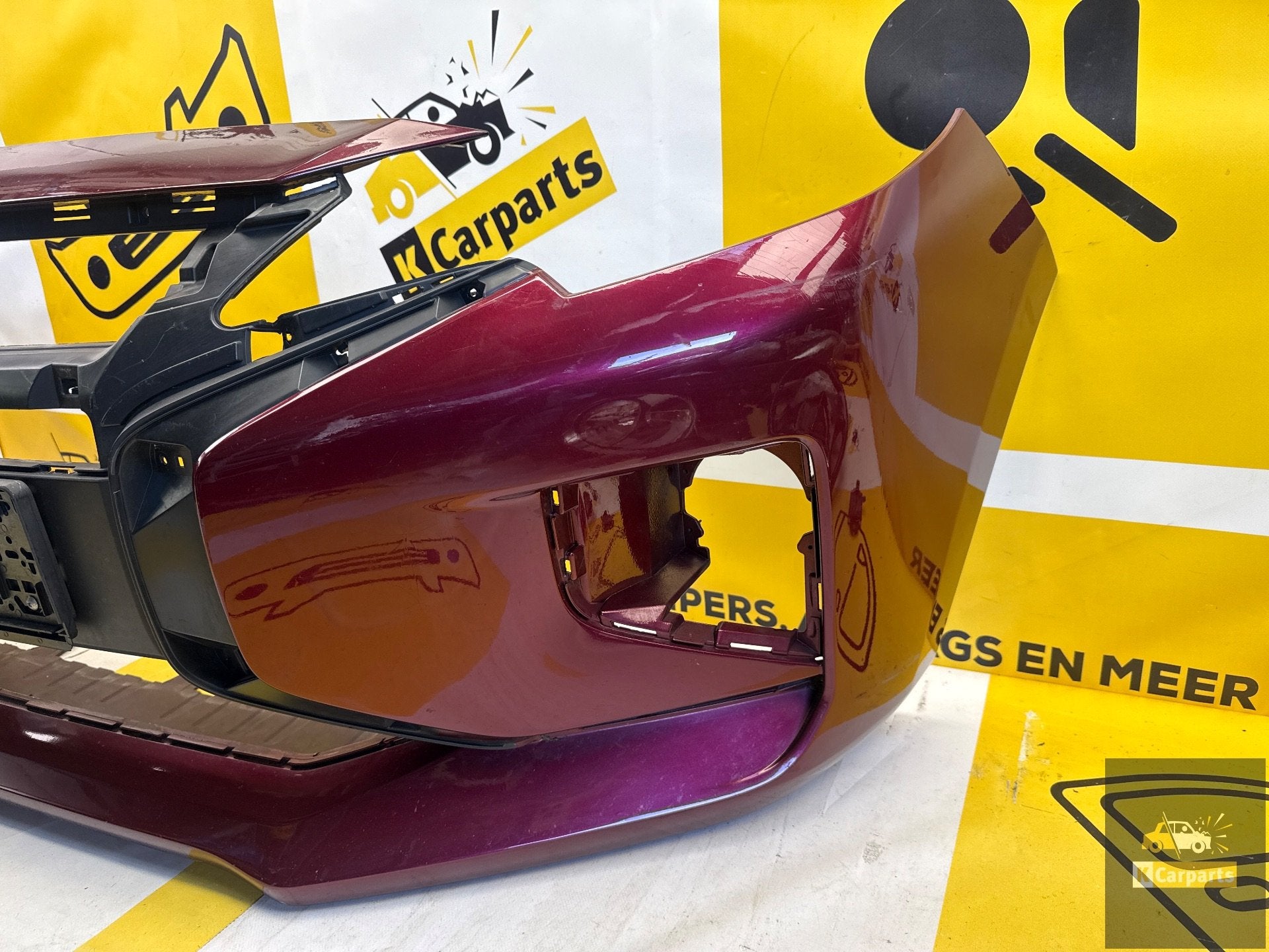 Mitsubishi space star 3 III 2020-2023 bumper 6400J973ZZ, Info@mitsubishi-motors.com, Gebruikt, Voor, Mitsubishi Motors Corporation