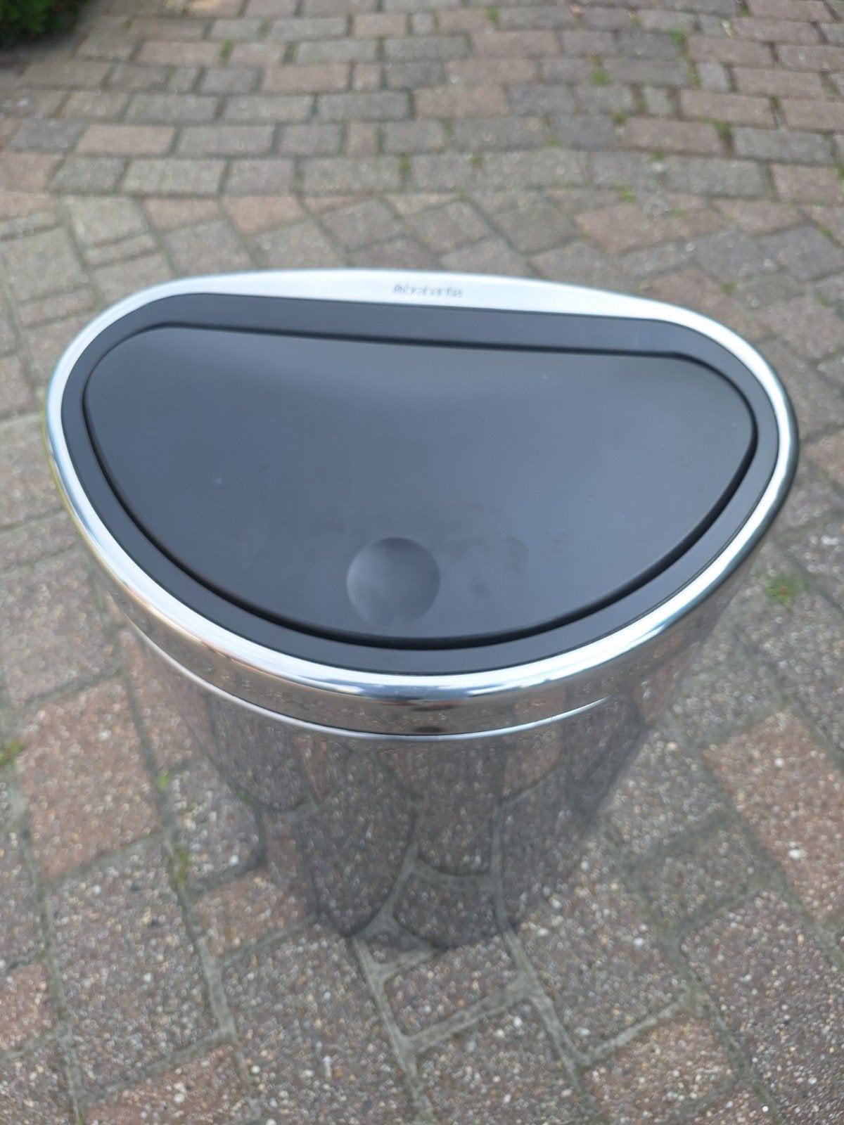 Brabantia prullenbak met pedaal en schuifdeksel, Huis en Inrichting, Woonaccessoires | Prullenbakken, Ophalen