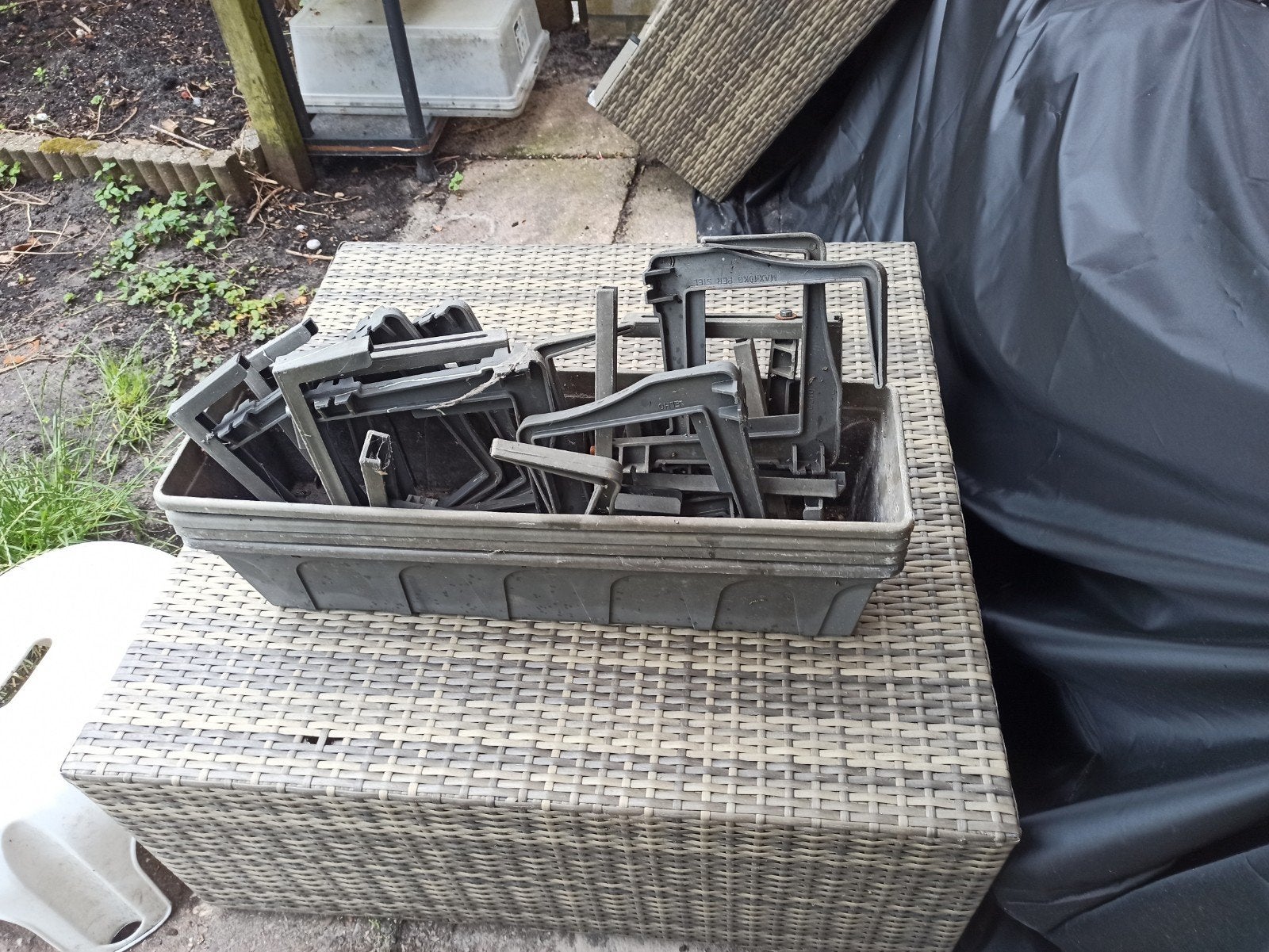 GRATIS! Bloembakken, Ophalen