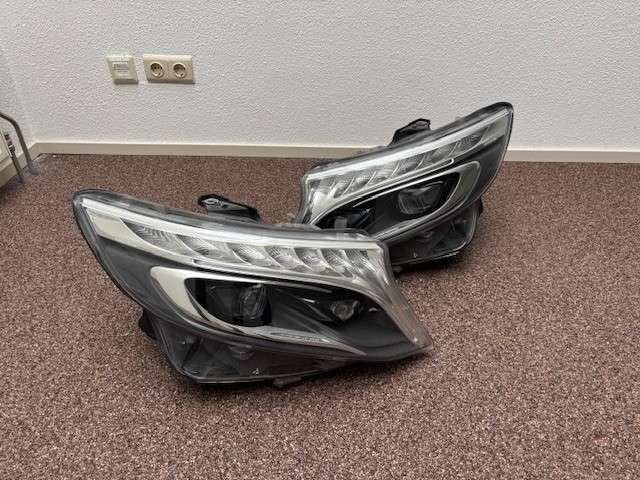 Originele LED koplampen Mercedes Vito / V classe W447, Gebruikt, Daimlerstraat 1 Stuttgart, Ophalen of Verzenden, Mercedes Benz