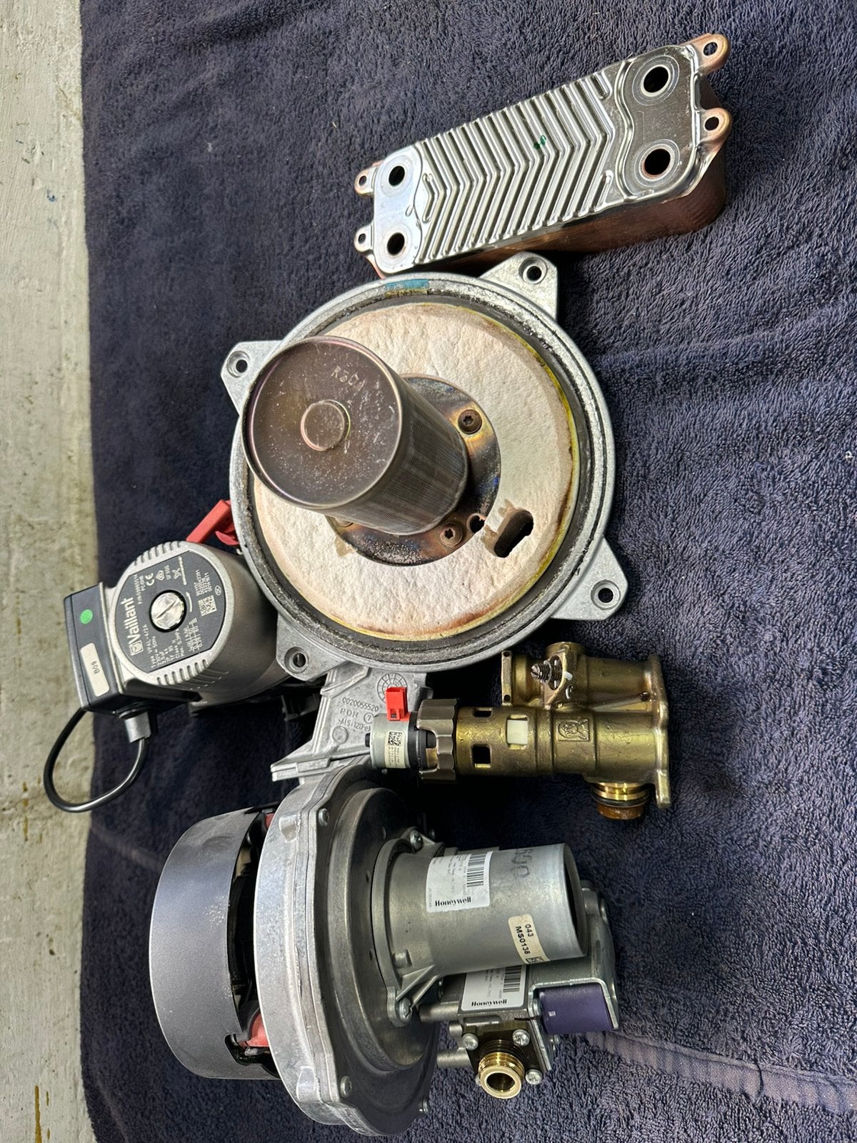 Vaillant onderdelen, Minder dan 30 cm, Cv-ketel of Combi-ketel, Minder dan 60 cm, Ophalen of Verzenden