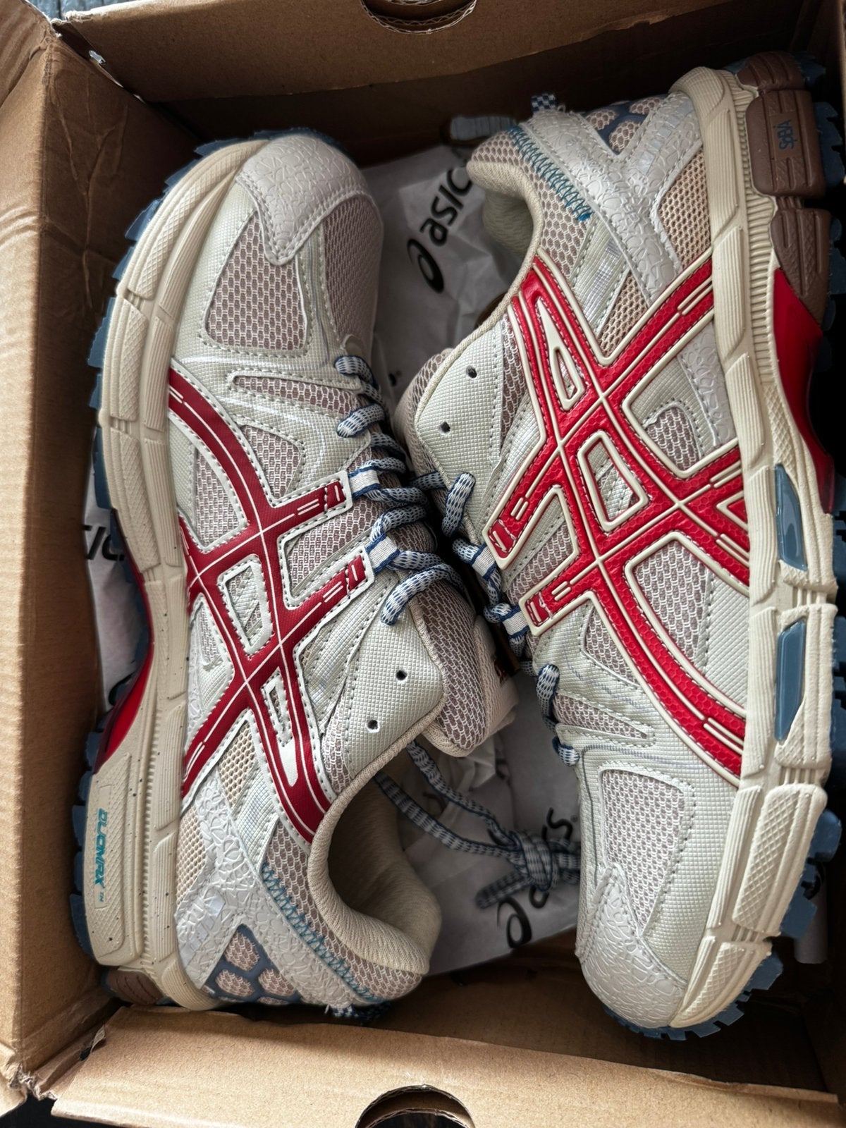 Asics | 43,5, Overige kleuren, Nieuw, Ophalen of Verzenden, Sneakers of Gympen