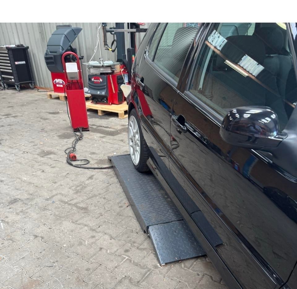 Nexion Titan schaarhefbrug 3.6 ton zo goed als nieue, Auto diversen, Autogereedschap, Ophalen, Zo goed als nieuw