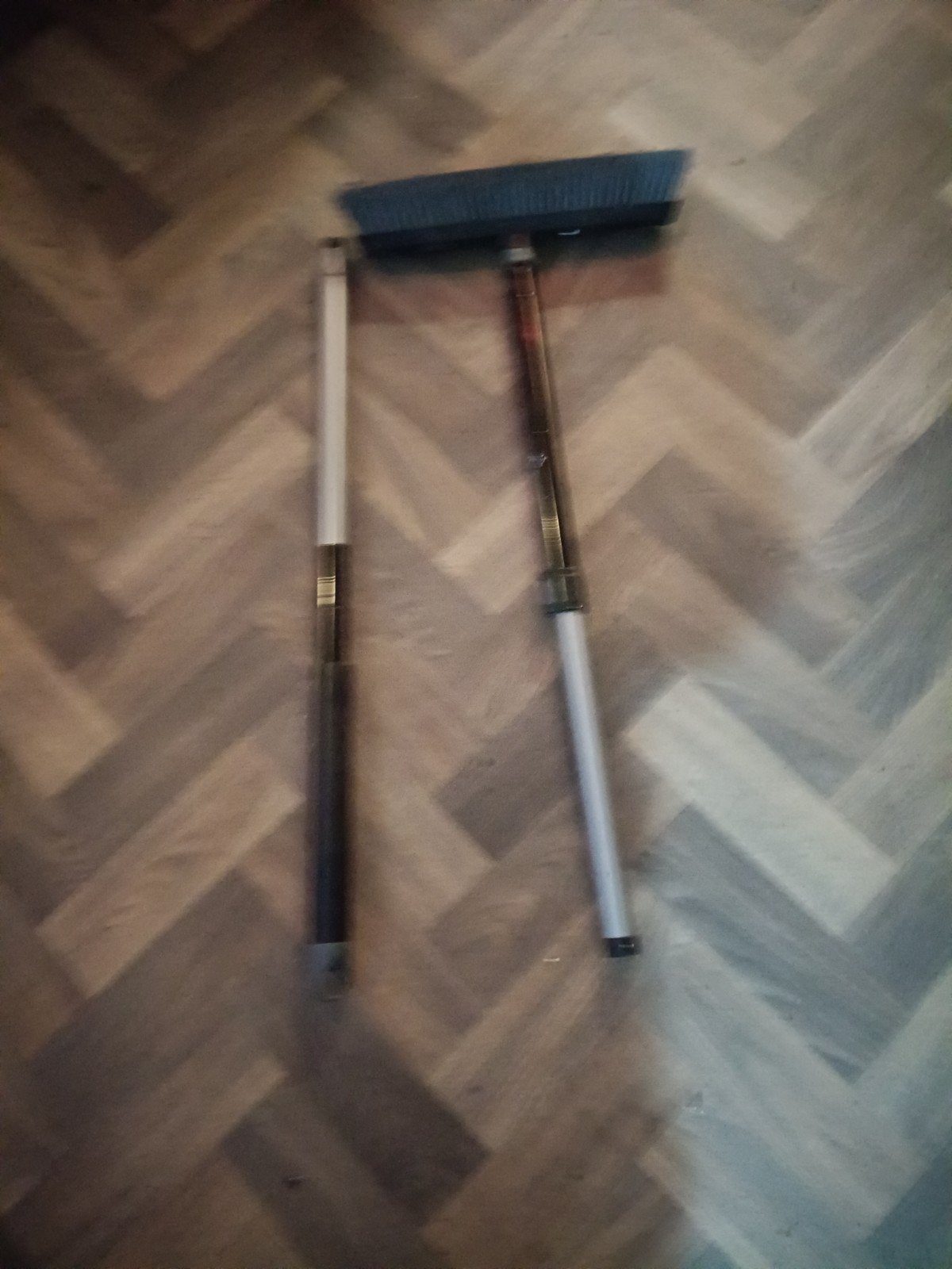 Uitschuifbare bezem met zachte borstelharen, Ophalen of Verzenden, Bezem of Borstel