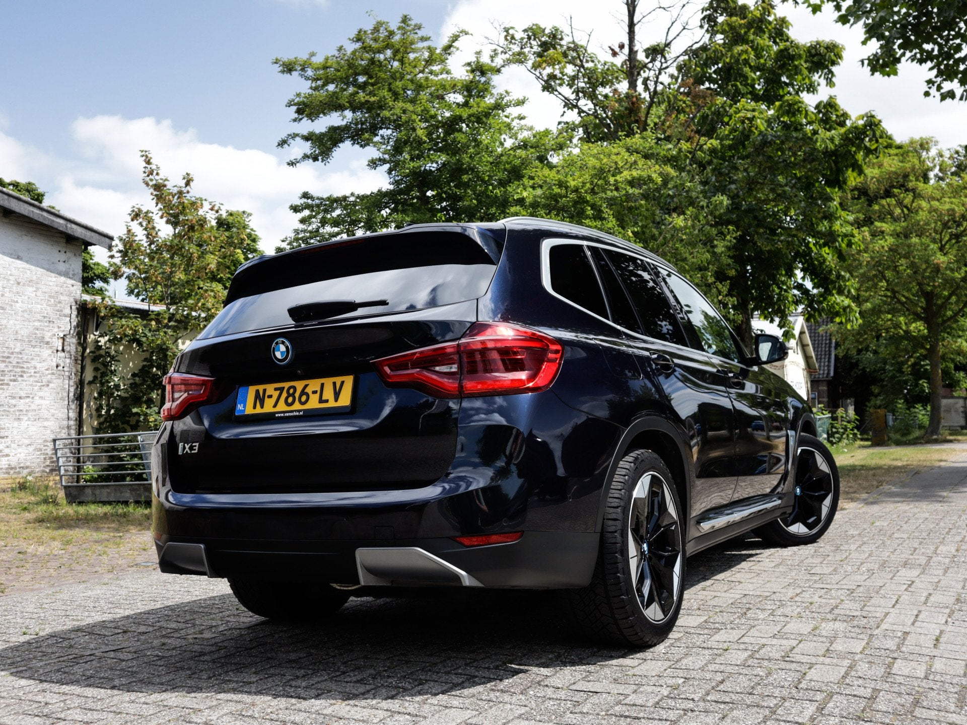 BMW iX3 High Executive 80 kWh 1e-Eig. & Keurig-Onderh BOVAG-, Auto's, Automaat, 12 maanden, Achterwielaandrijving, Gebruikt
