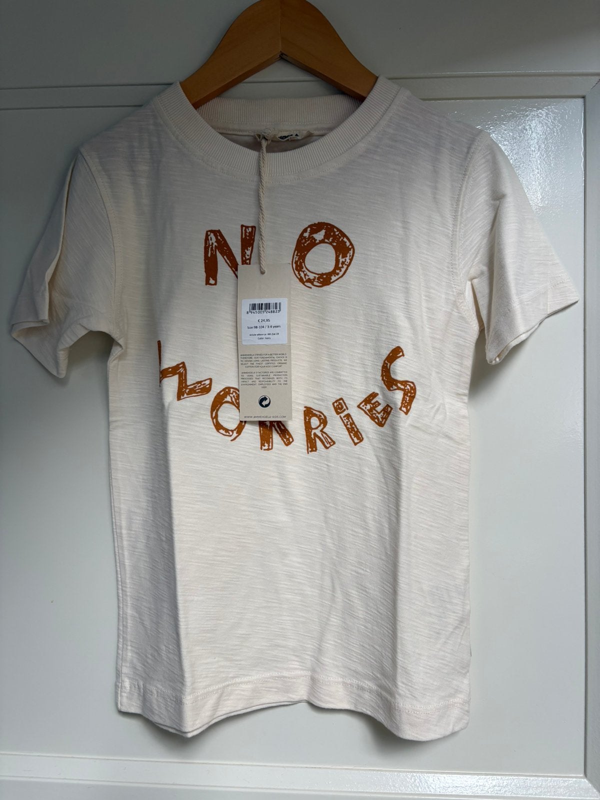 Nieuw t-shirt Ammehoela maat 104-110, Ophalen of Verzenden, Nieuw, Jongen of Meisje, Shirt of Longsleeve