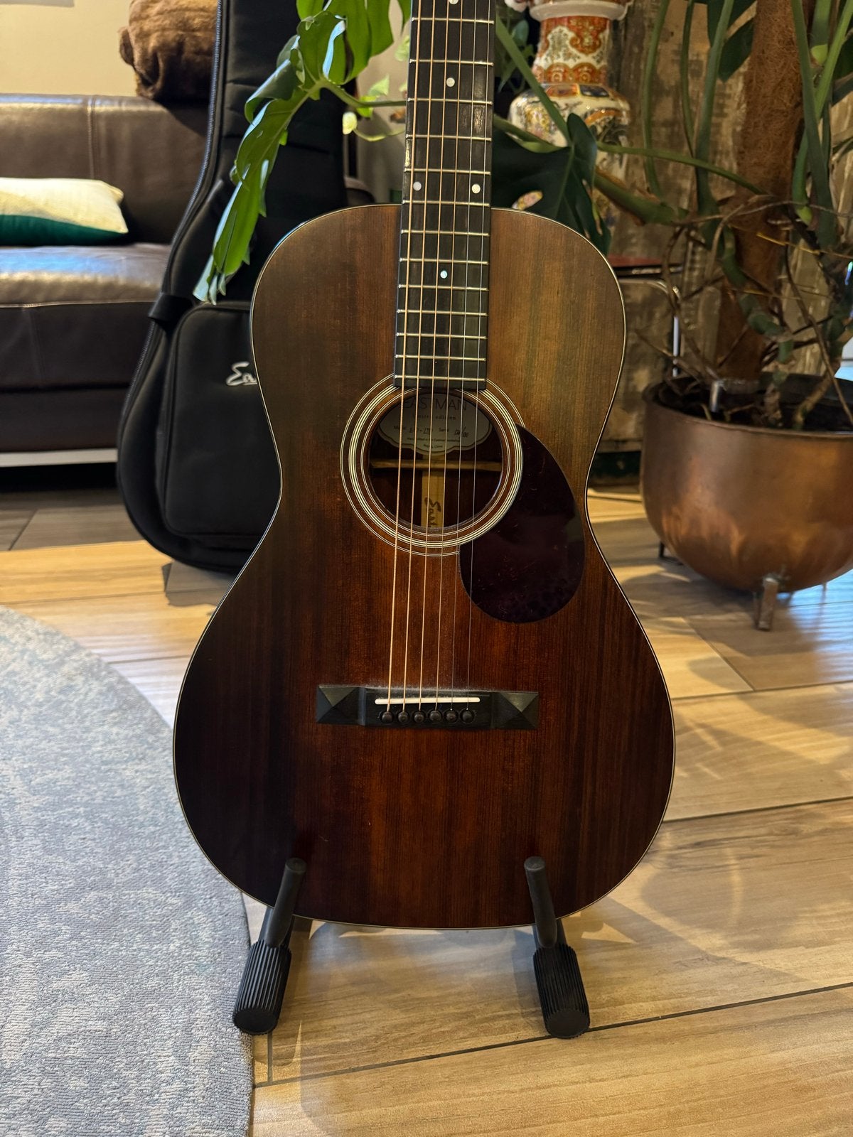 Eastman E1 P ltd Western Gitaar incl. gigbag - Z.G.A.N., Ophalen of Verzenden, Zo goed als nieuw, Western- of Steelstringgitaar