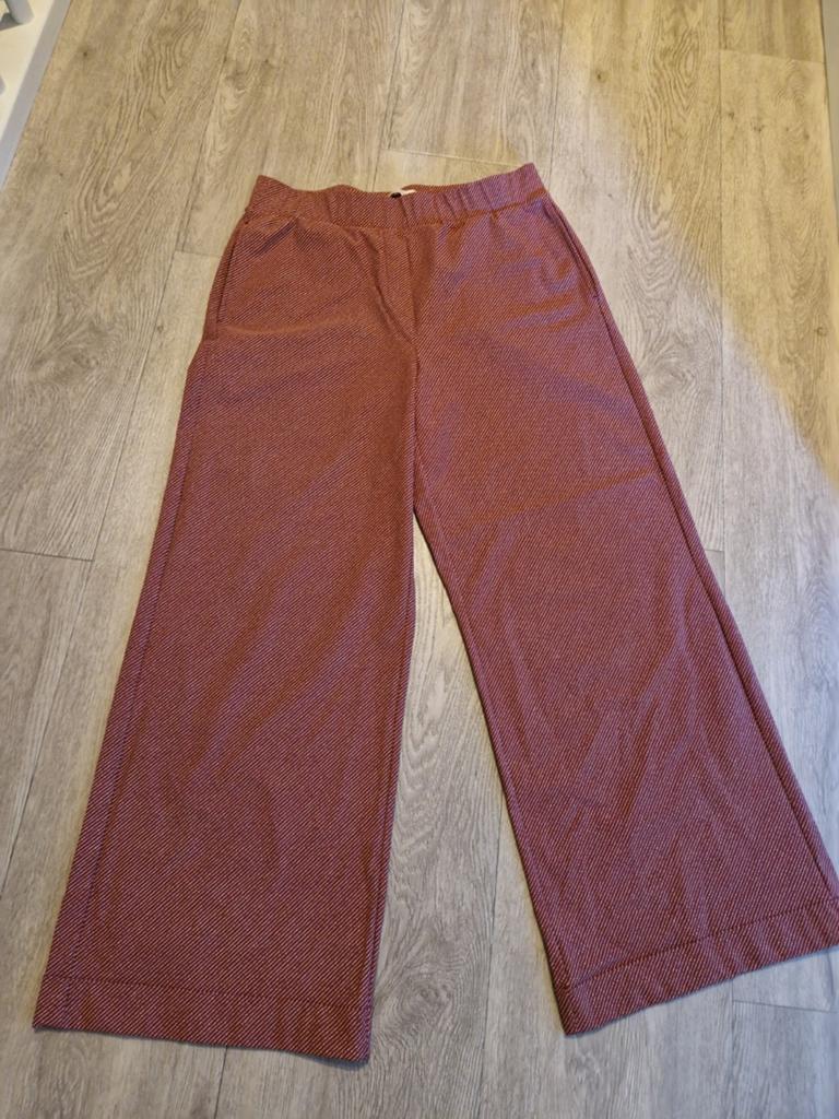 Studio Anneloes bordeauxrode culotte broek, maat L, Kleding | Dames, Broeken en Pantalons, Zo goed als nieuw, Maat 42/44 (L), Rood