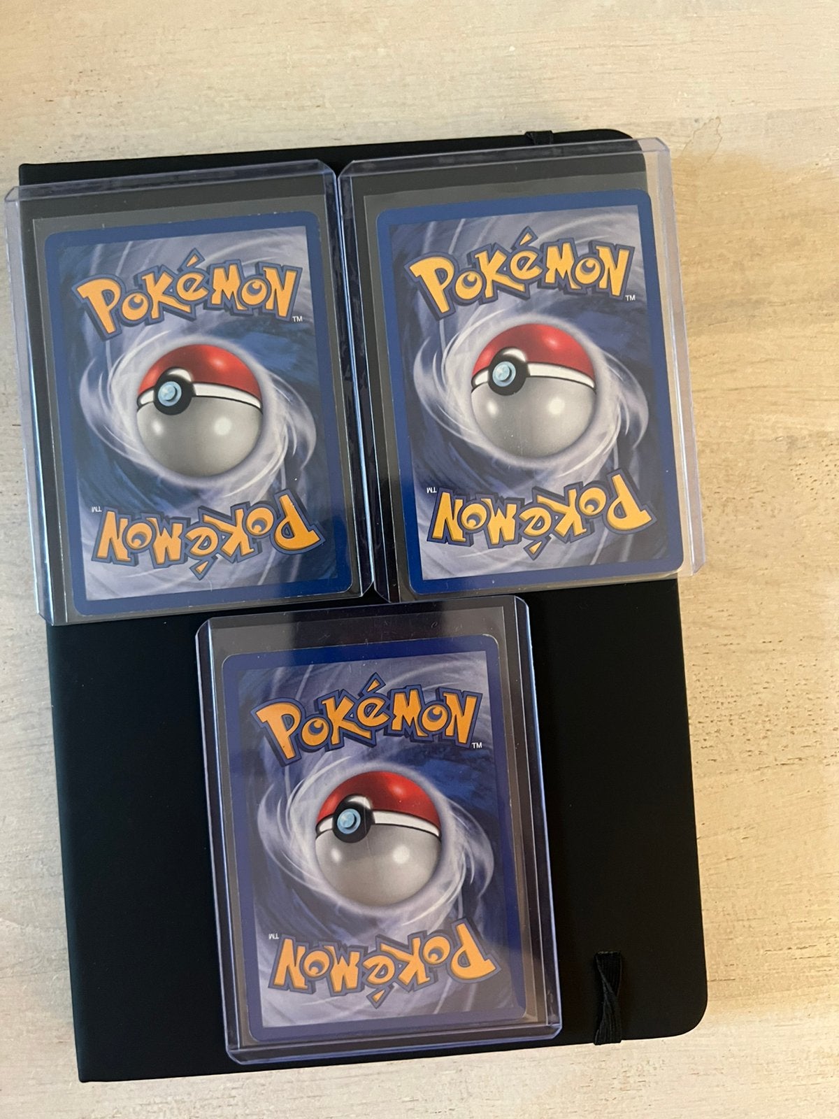 Pokémon Vintage Holofoil Bundel–Raikou,Zapdos&Hitmonchan ex, Ophalen of Verzenden, Zo goed als nieuw, Meerdere kaarten, Foil