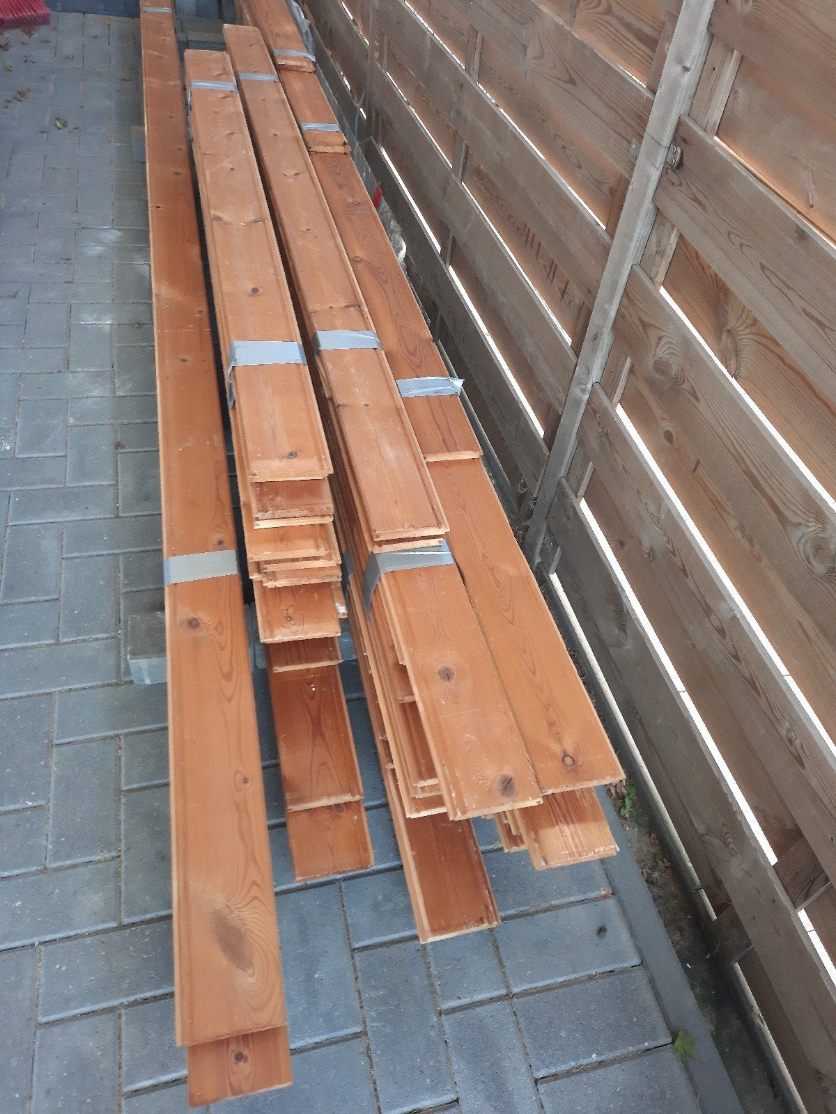 kraaldelen  grenen hout spijker vrij onbeschadigd 20 m2, Doe-het-zelf en Verbouw, Ladders en Trappen, Ophalen, Zo goed als nieuw