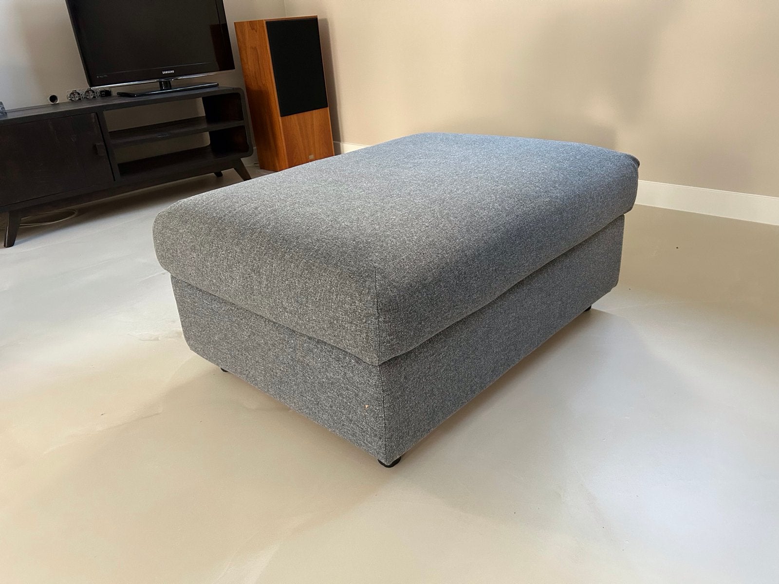 IKEA Vimle Voetenbank/Hocker met Opbergruimte - ZGAN, Ophalen, 50 tot 75 cm, Zo goed als nieuw, 75 tot 100 cm