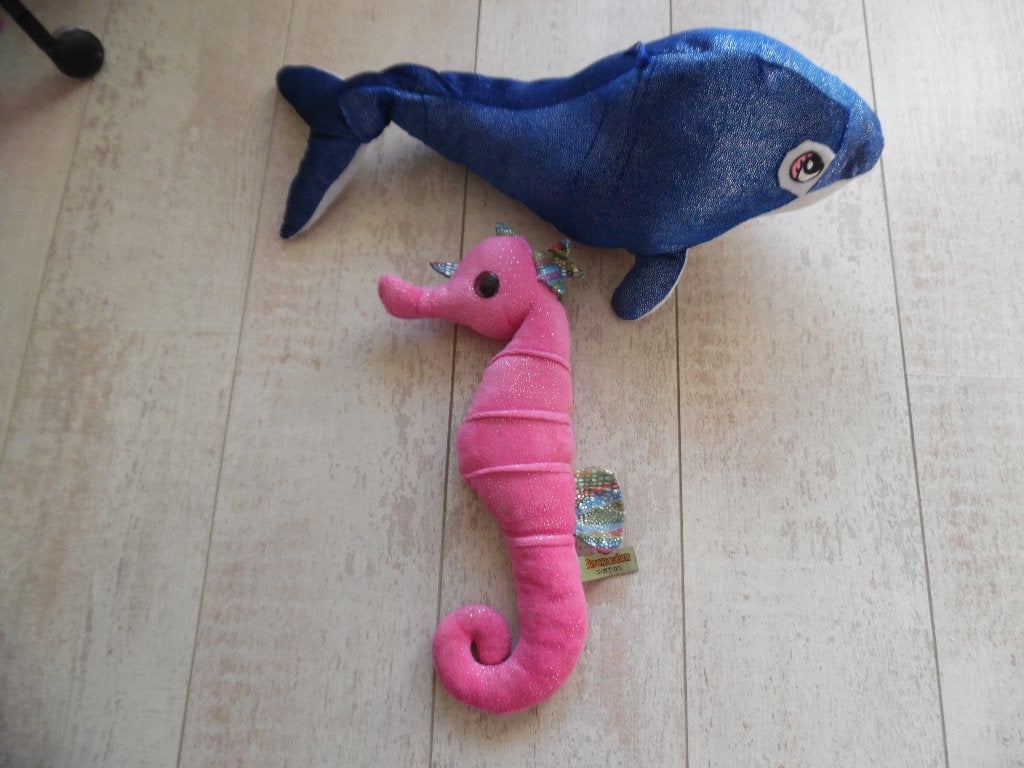 Knuffels, walvis en zeepaardje, ook apart te koop, Ophalen of Verzenden, Zo goed als nieuw, Overige typen