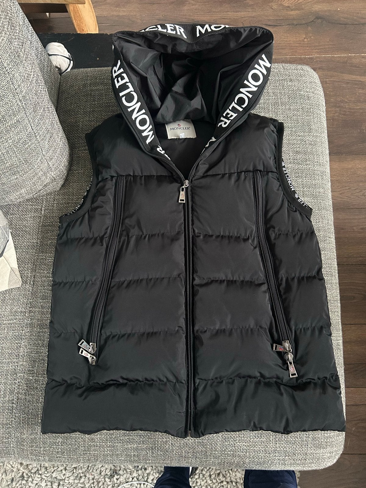 Moncler bodywarmer maat L, Kleding | Heren, Ophalen of Verzenden, Gedragen, Maat 52/54 (L), Zwart
