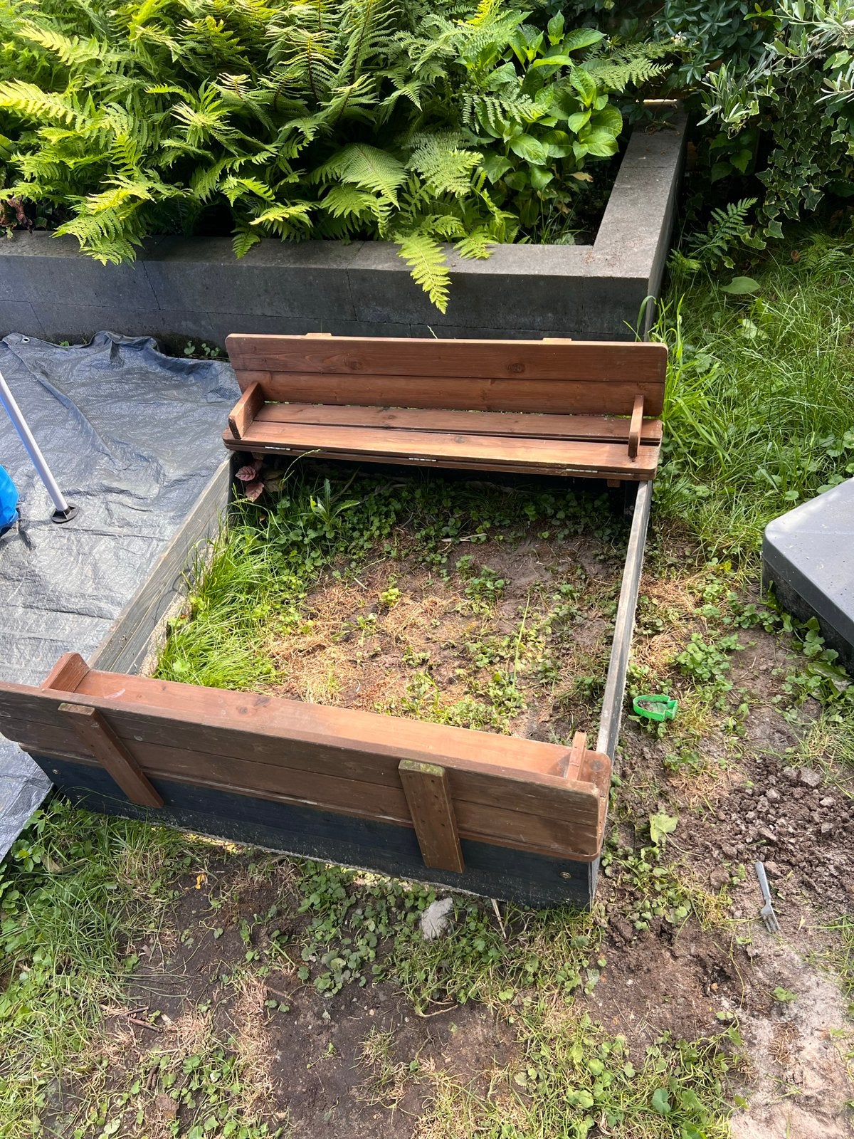 Houten zandbak met deksel/bankjes - AXI by Pragma, Ophalen, Gebruikt