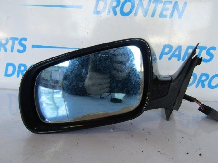 Buitenspiegel links van een Audi A4, Gebruikt, -, Verzenden, -