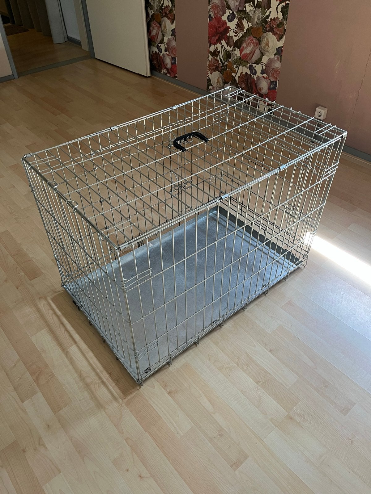 Hondenbench 92 x 60 x 65cm hoog., Ophalen, Zo goed als nieuw
