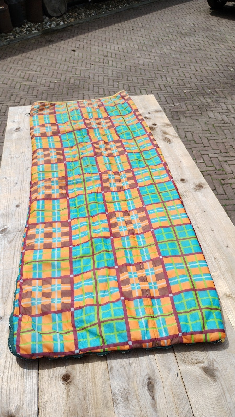 Kleurrijke Retro slaapzak - Ideaal voor kamperen, Caravans en Kamperen, Slaapzakken, Zo goed als nieuw, Ophalen of Verzenden