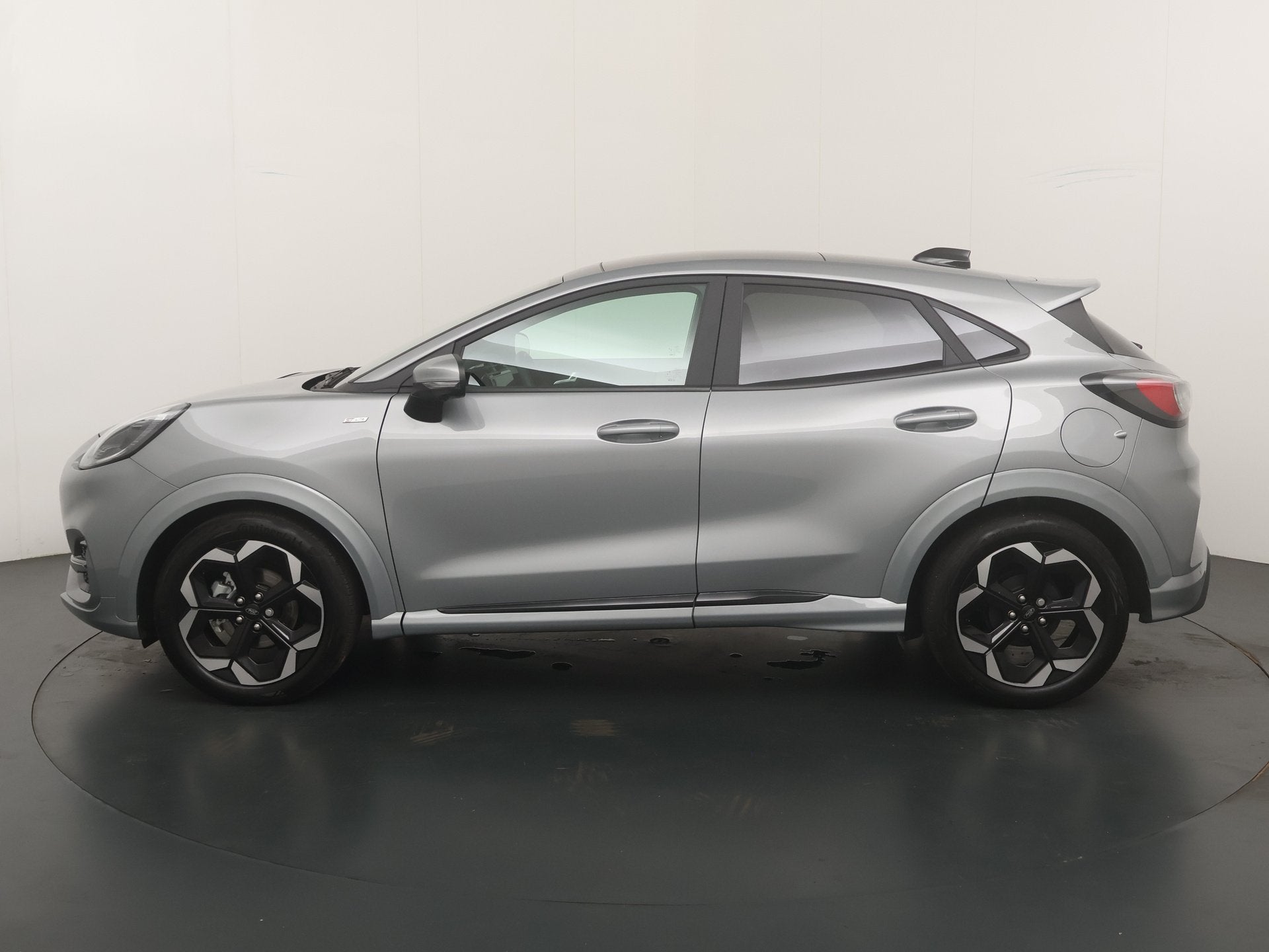 Ford Puma EcoBoost Hybrid 155PK ST-Line X | Winter Pack | Pa, Auto's, 12 maanden, Zwart, 1226 kg, Bedrijf