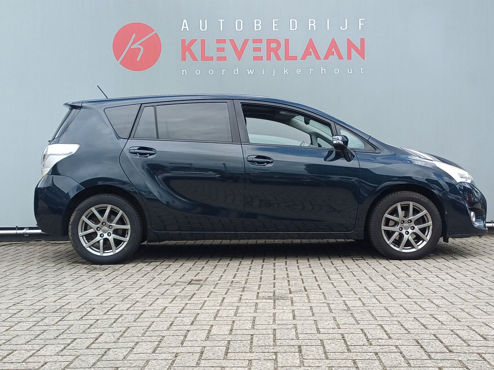 Toyota Verso 1.6 VVT-i Business | 7 PERSOONS | AIRCO | Wij b, Auto's, Voorwielaandrijving, Euro 5, Gebruikt, 4 cilinders