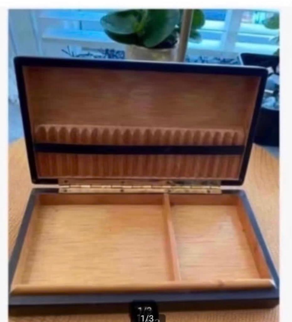 Mooie Brocante sigaretten doos, 21 x 11 x 4 cm, Tabaksdoos of Verpakking, Ophalen of Verzenden, Zo goed als nieuw, X