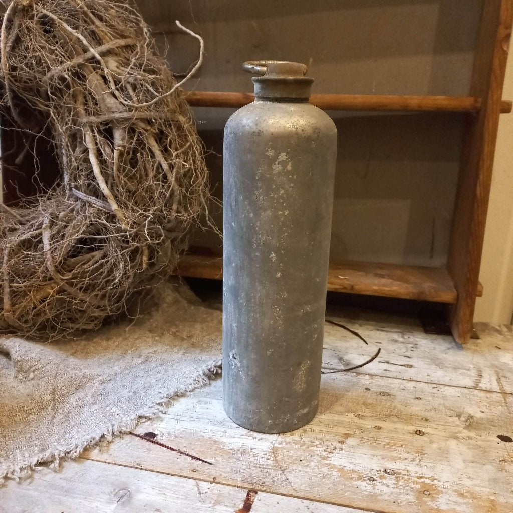 Vintage Retro Ouderwetse Zinken Kruik met Messing Dop, Antiek en Kunst, Ophalen