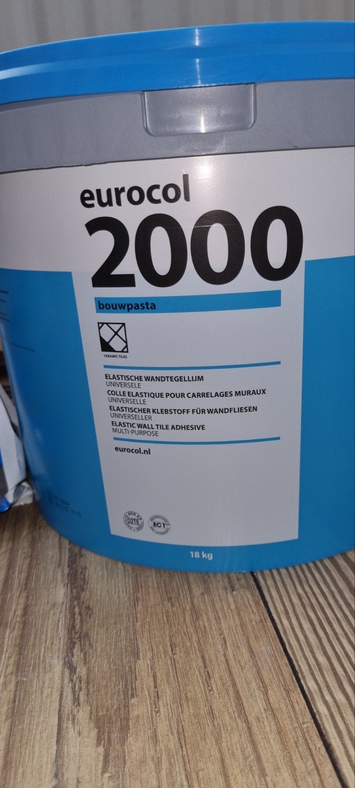 Eurocol 2000 Bouwpasta - Elastische wandtegellijm (18kg), Doe-het-zelf en Verbouw, Ophalen, Zo goed als nieuw, Wandtegels