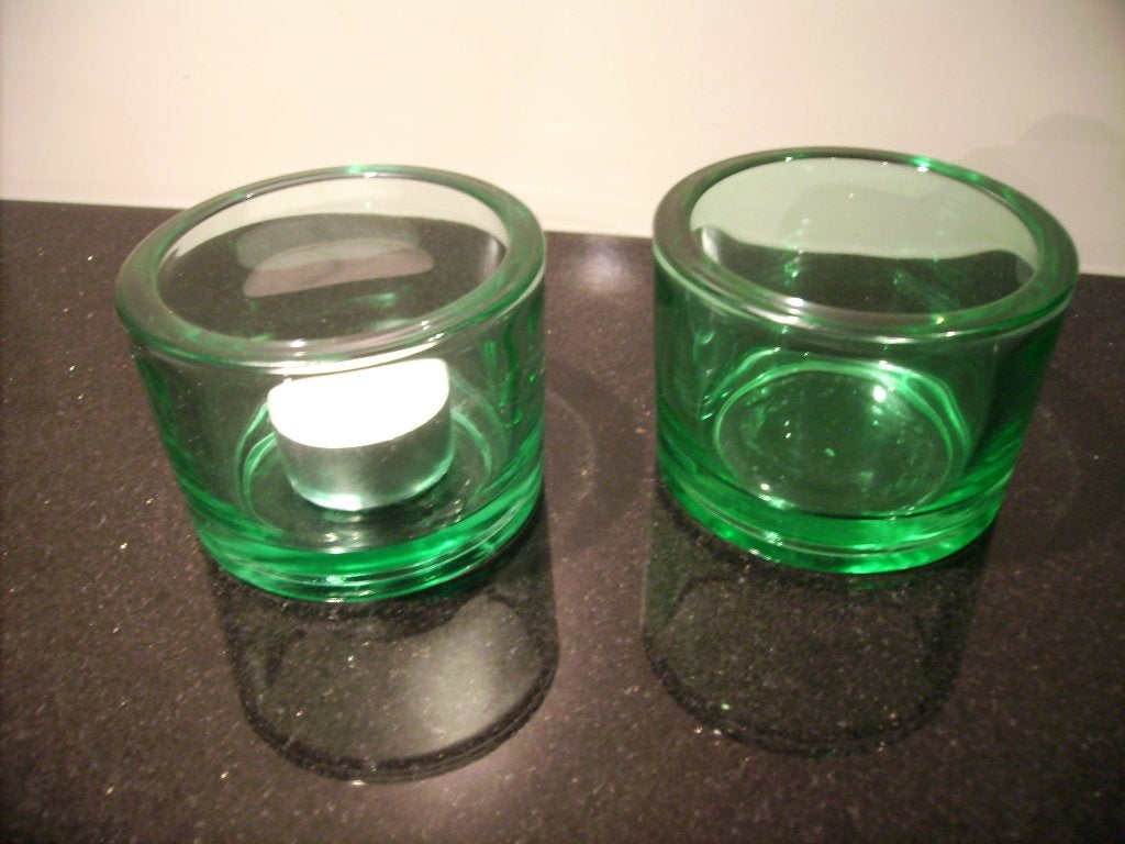 waxinelichthouders groen glas , 2 stuks, Waxinelichthouder, Nieuw, Ophalen of Verzenden, Glas