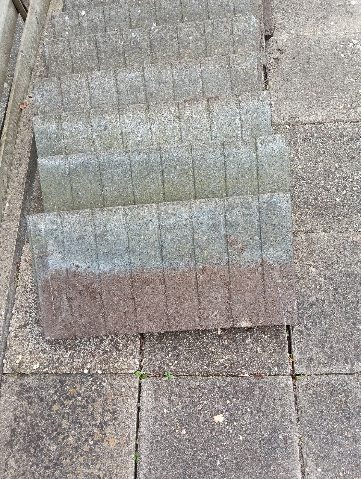 Gebruikte betonnen tegels voor trap of bestrating, Ophalen, Gebruikt, Overige typen, Minder dan 5 m²