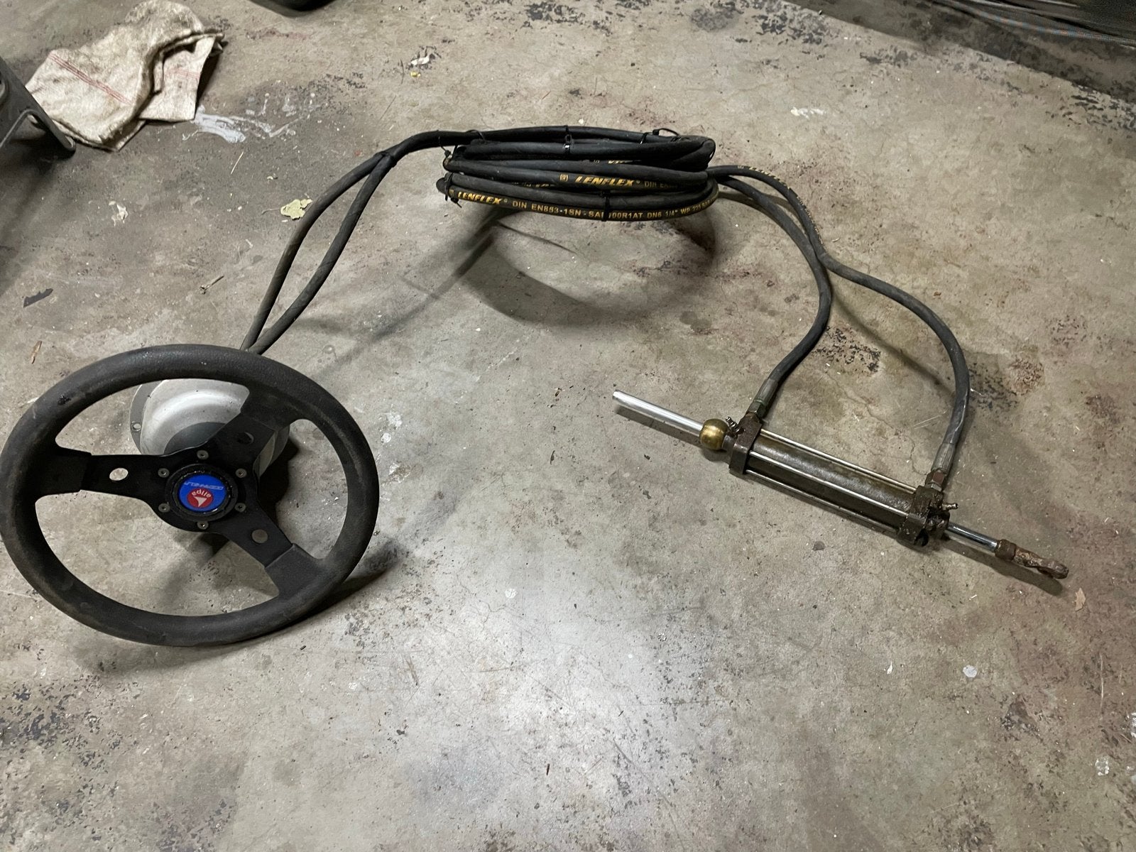 Hydraulische besturing set voor boot, Watersport en Boten, Ophalen of Verzenden, Gebruikt, Motor en Techniek