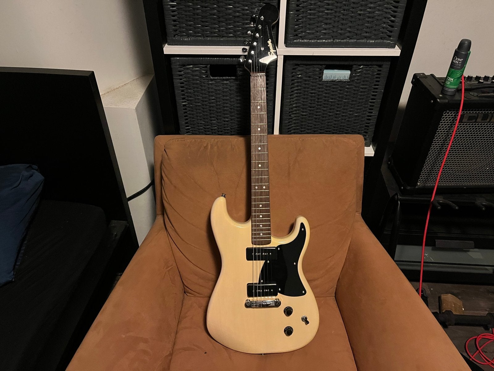 Squier Paranormal Stratosonic, Muziek en Instrumenten, Ophalen, Zo goed als nieuw, Solid body, Fender