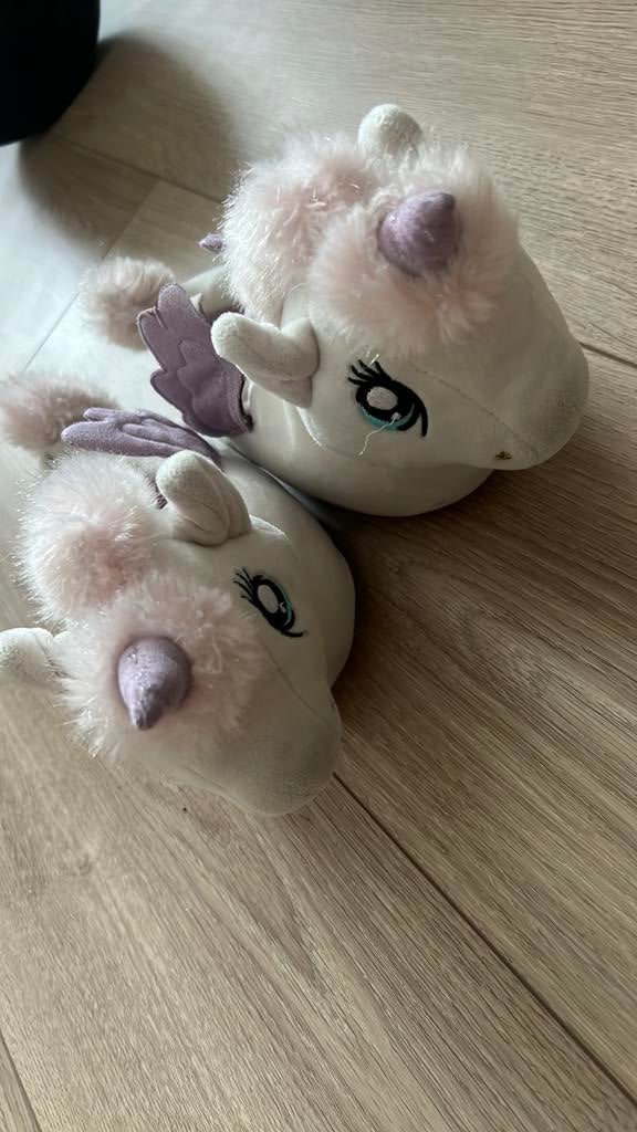 H&m zgan pantoffels 24/26, Ophalen of Verzenden, Zo goed als nieuw, Maat 128, Meisje