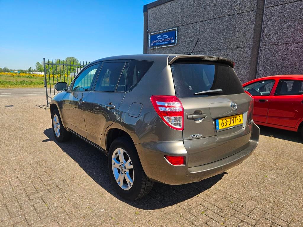 Toyota RAV4 2.0 VVTi Dynamic 4x4, Auto's, 13 km/l, Gebruikt, 4 cilinders, Origineel Nederlands