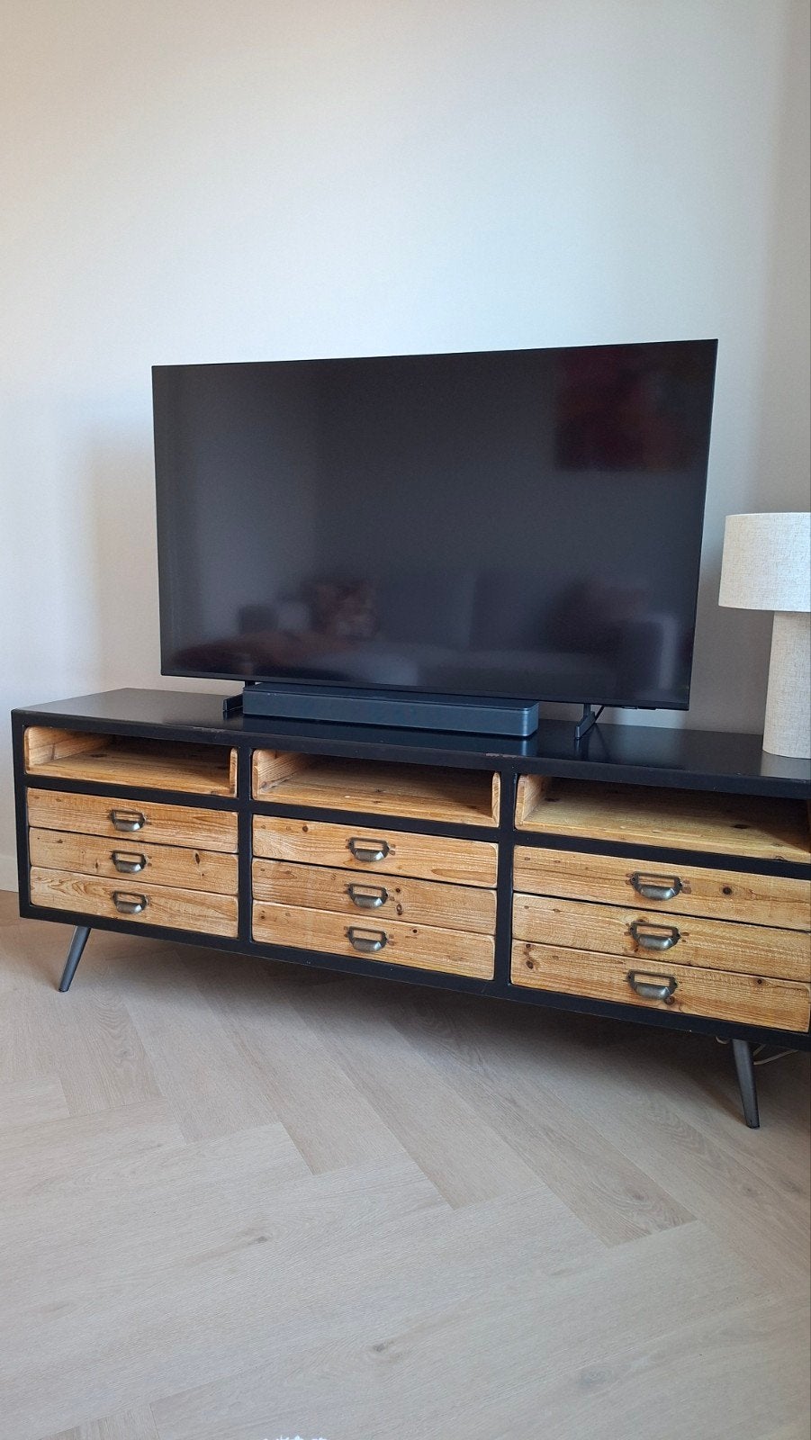 Dutchbone Sol TV meubel / dressoir - nette staat, Huis en Inrichting, Ophalen, Gebruikt, 150 tot 200 cm, Minder dan 100 cm