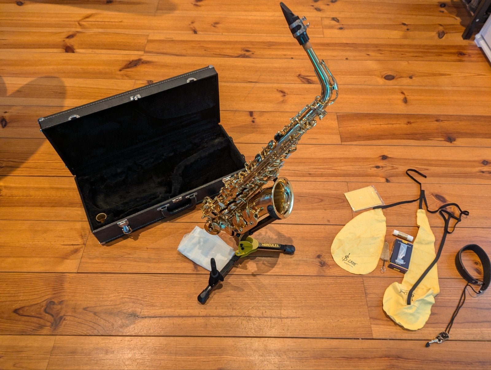 Saxofoon Roy Benson AS302, Muziek en Instrumenten, Blaasinstrumenten | Saxofoons, Ophalen of Verzenden, Zo goed als nieuw, Alt
