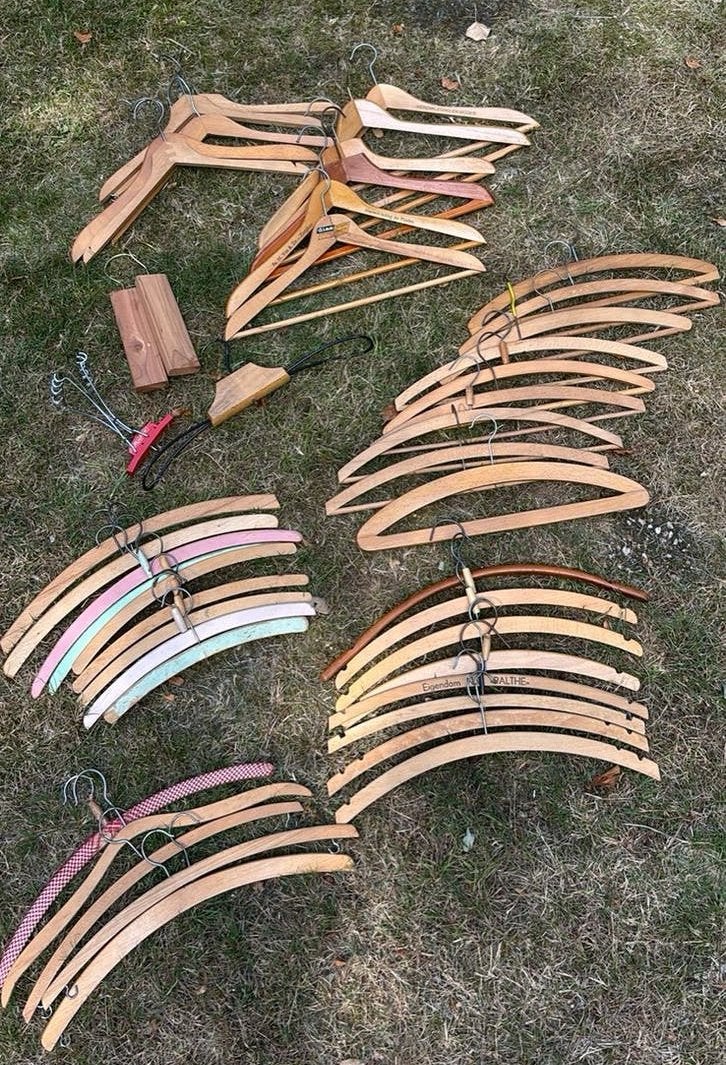 Kledinghangers grote verzameling, Kleding | Dames, Kledinghangers, Ophalen, Zo goed als nieuw, Hout, Volwassenen