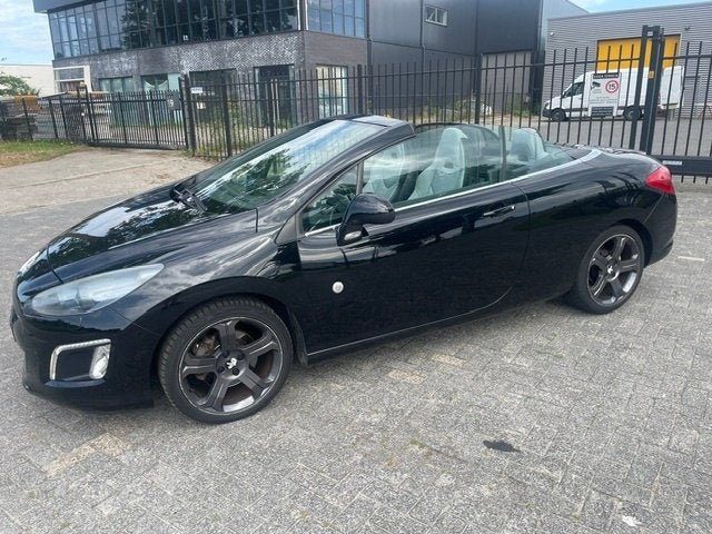 Foto 2 van Peugeot 308 1.6 THP CC 2013 INRUIL MOGELIJK