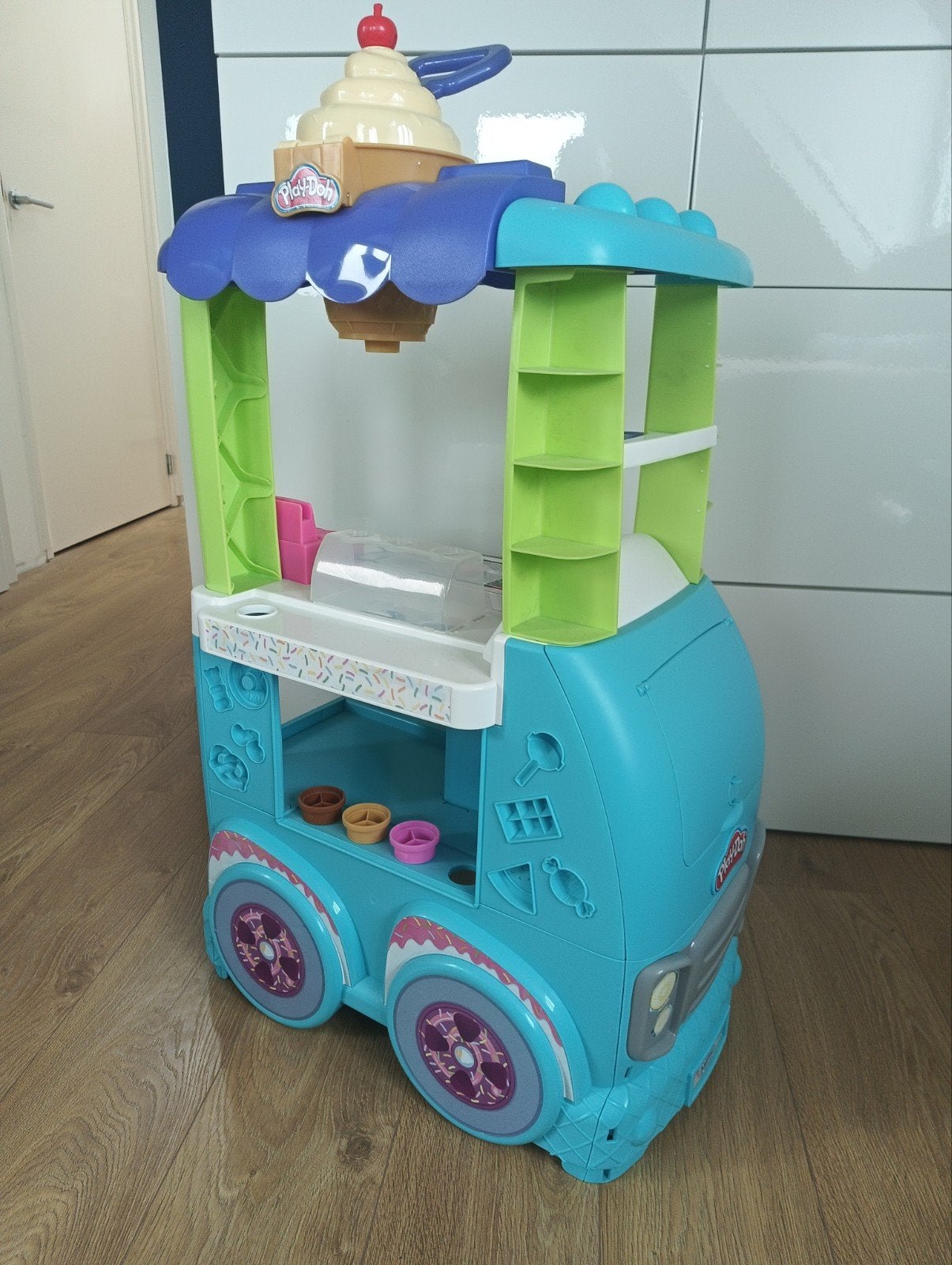 Play-Doh IJscowagen - Compleet met accessoires, Kinderen en Baby's, Ophalen, Zo goed als nieuw, Jongen of Meisje
