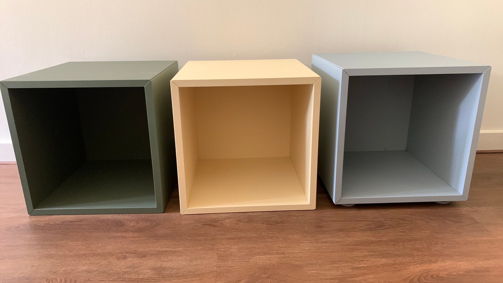 3x Ikea Esket kastjes 35x35x35, Ophalen, Zo goed als nieuw, Minder dan 150 cm, Minder dan 100 cm