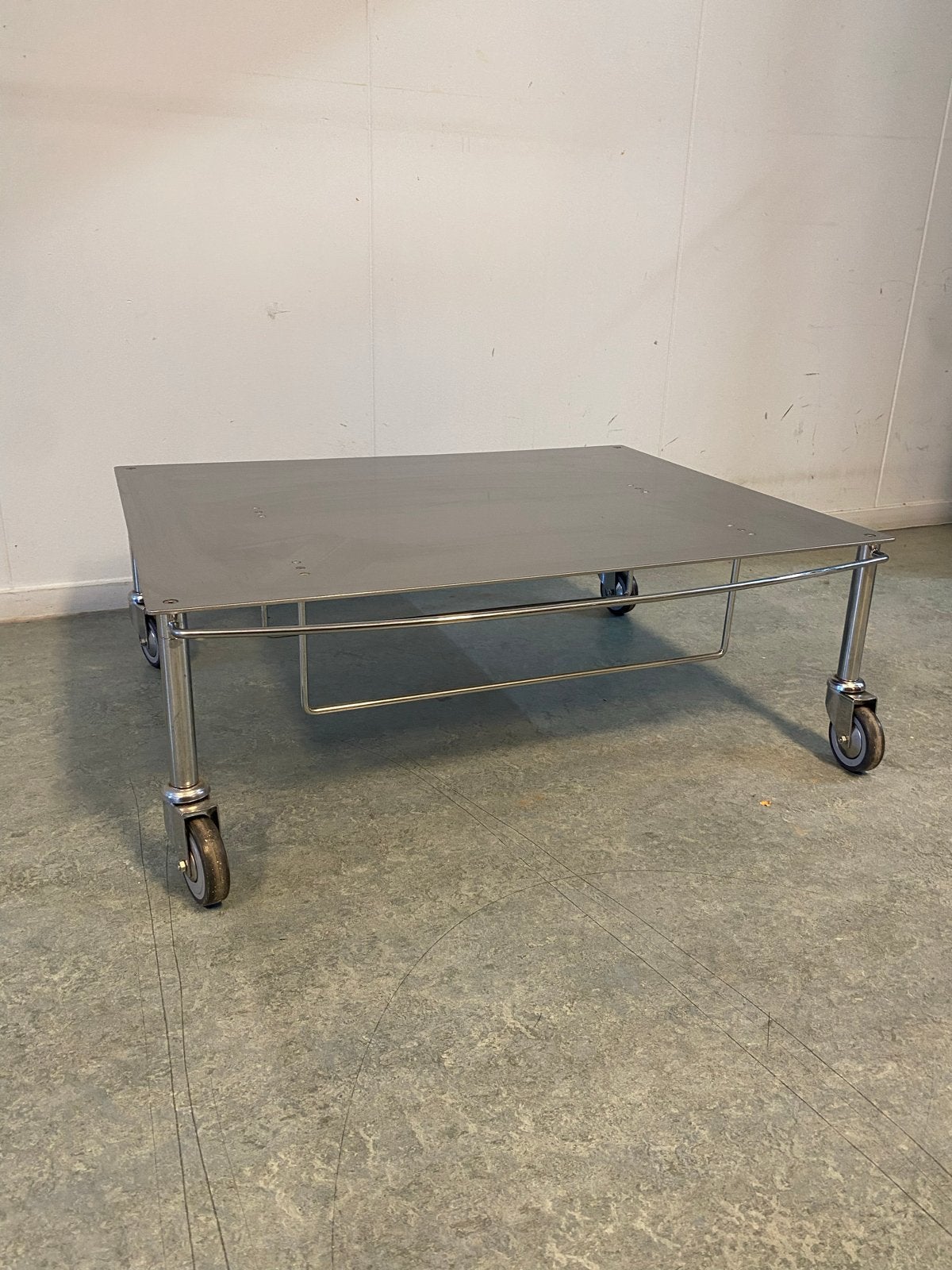 Designtrolley/salontafel van Marco Zanuso jr. voor De Padova, Huis en Inrichting, Ophalen, Gebruikt, 50 tot 100 cm, Design