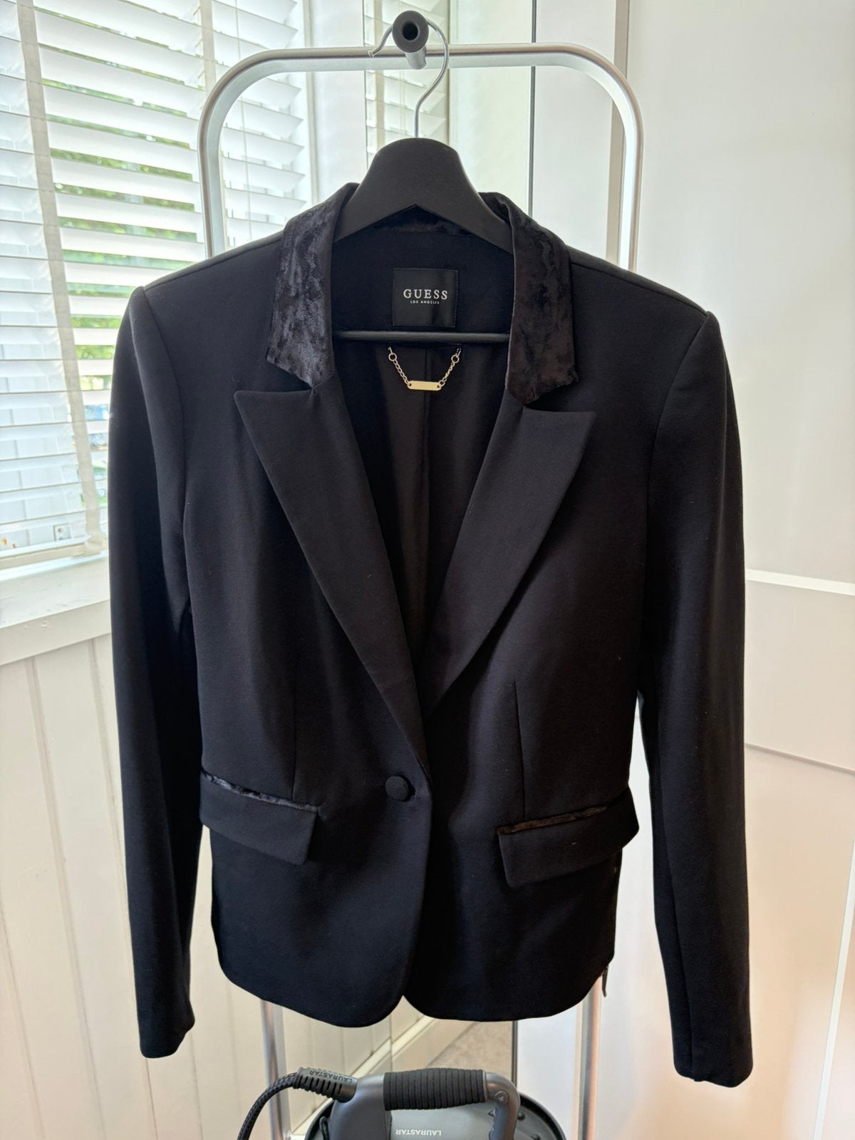 Guess blazer - zwart, Ophalen of Verzenden, Zo goed als nieuw, Zwart