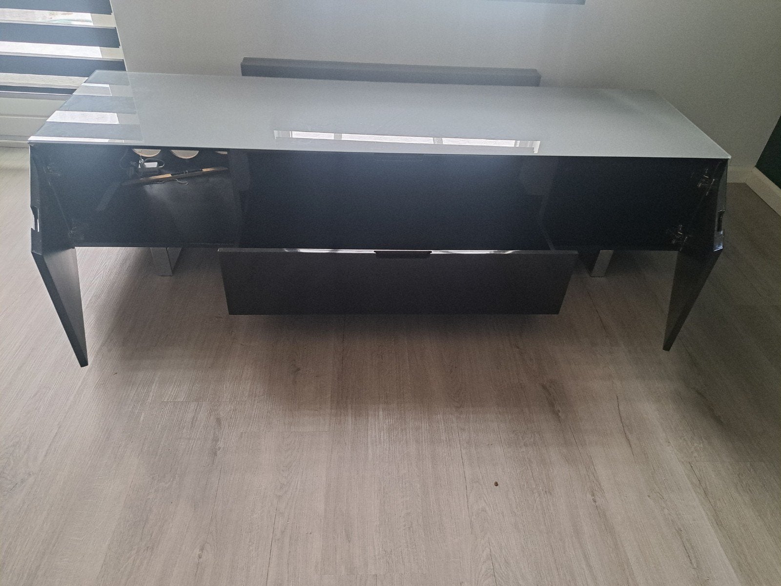 tv meubel, Ophalen