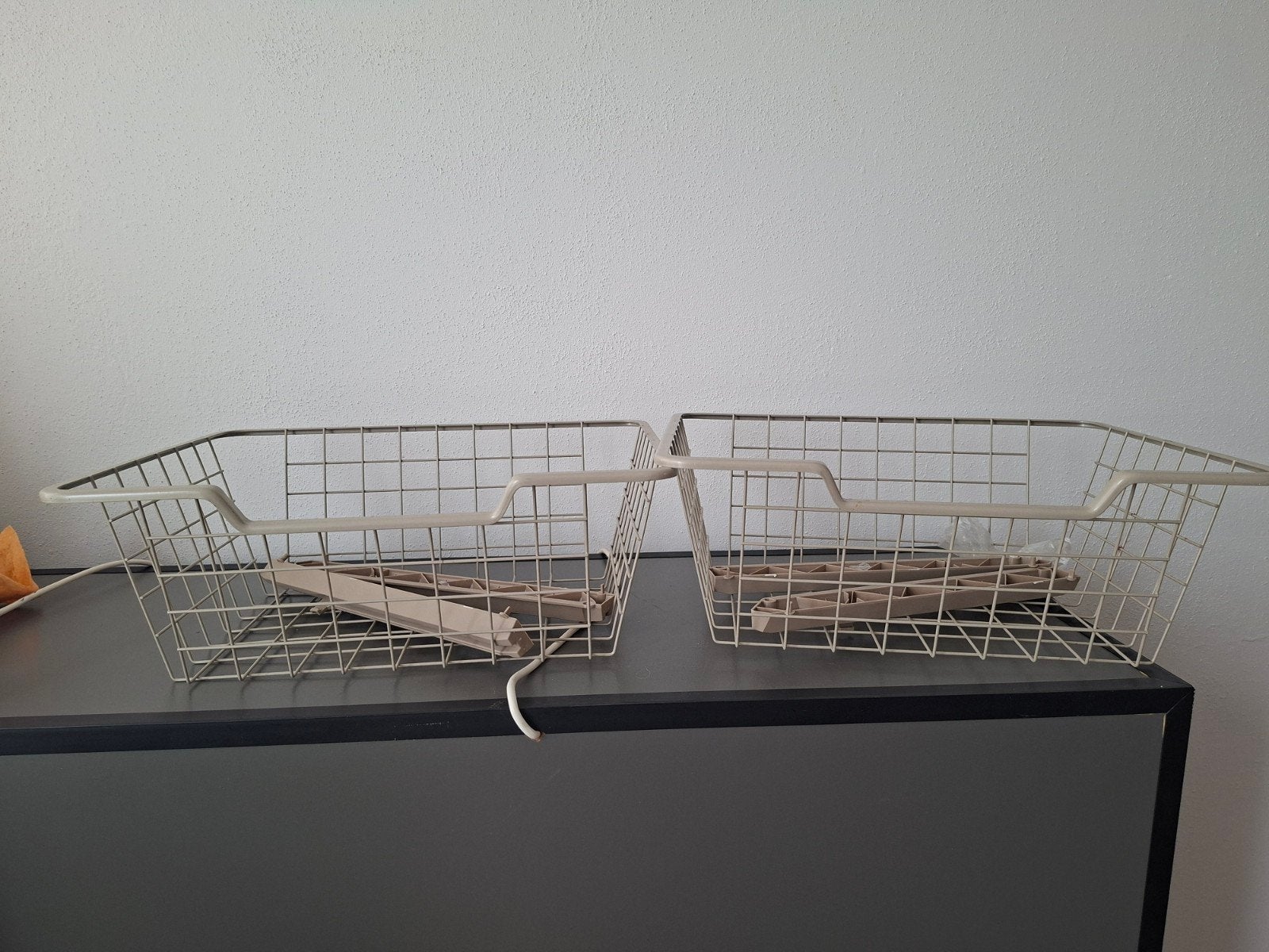 2 draadmanden PAX kast 50x35cm incl. rails en schroeven, Huis en Inrichting, Kasten | Kledingkasten, Ophalen, Met plank(en), Minder dan 50 cm