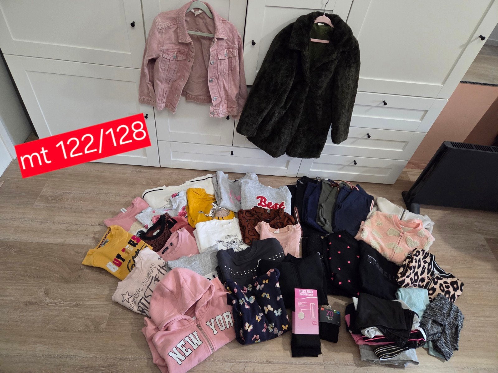 Kledingpakket meisje maat 122/128 (51 stuks), Ophalen of Verzenden, Zo goed als nieuw, Meisje, Jas