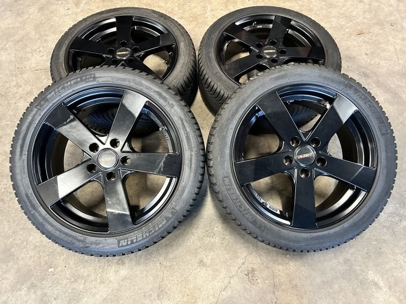 DIV 17 inch velgen + winterbanden Volkswagen Golf Audi A3