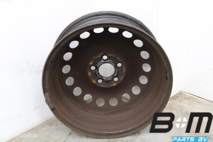 1 losse 15 inch stalen velg Audi A1 GB / Polo AW 2Q0601027AG, Gebruikt, Velg(en)