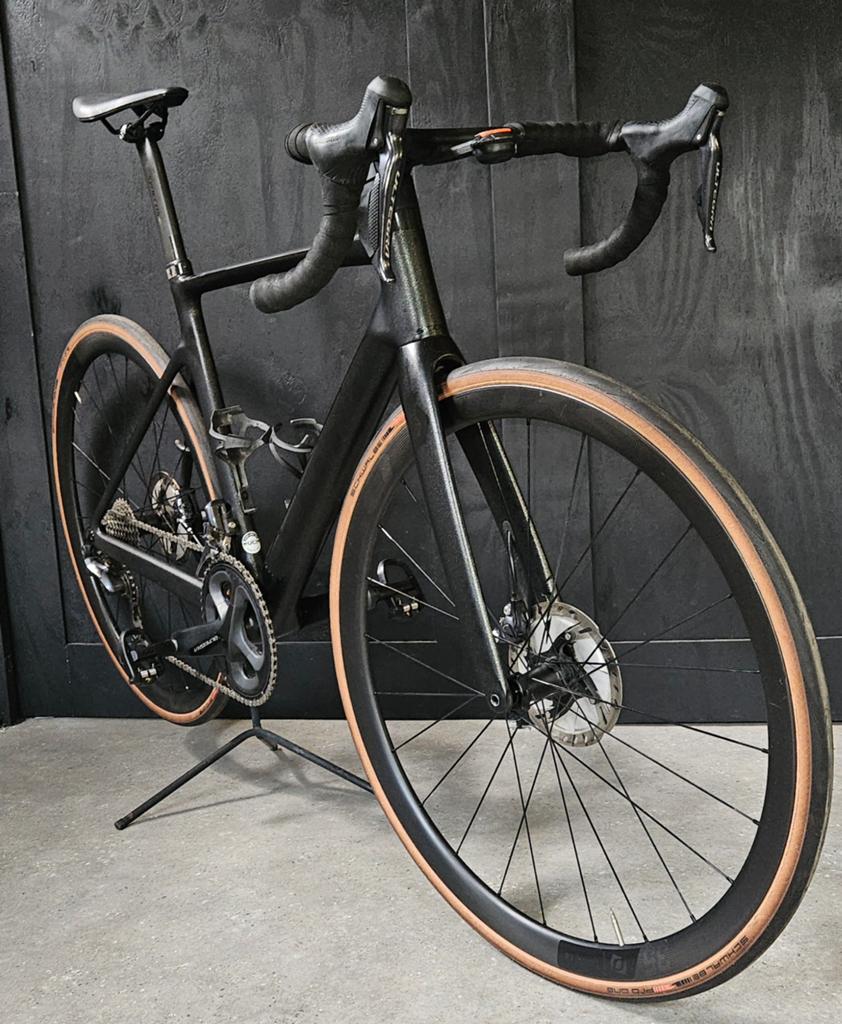 Scott Addict RC 15 - Maat M/54cm, Carbon, Zo goed als nieuw, Meer dan 20 versnellingen, Schijfrem