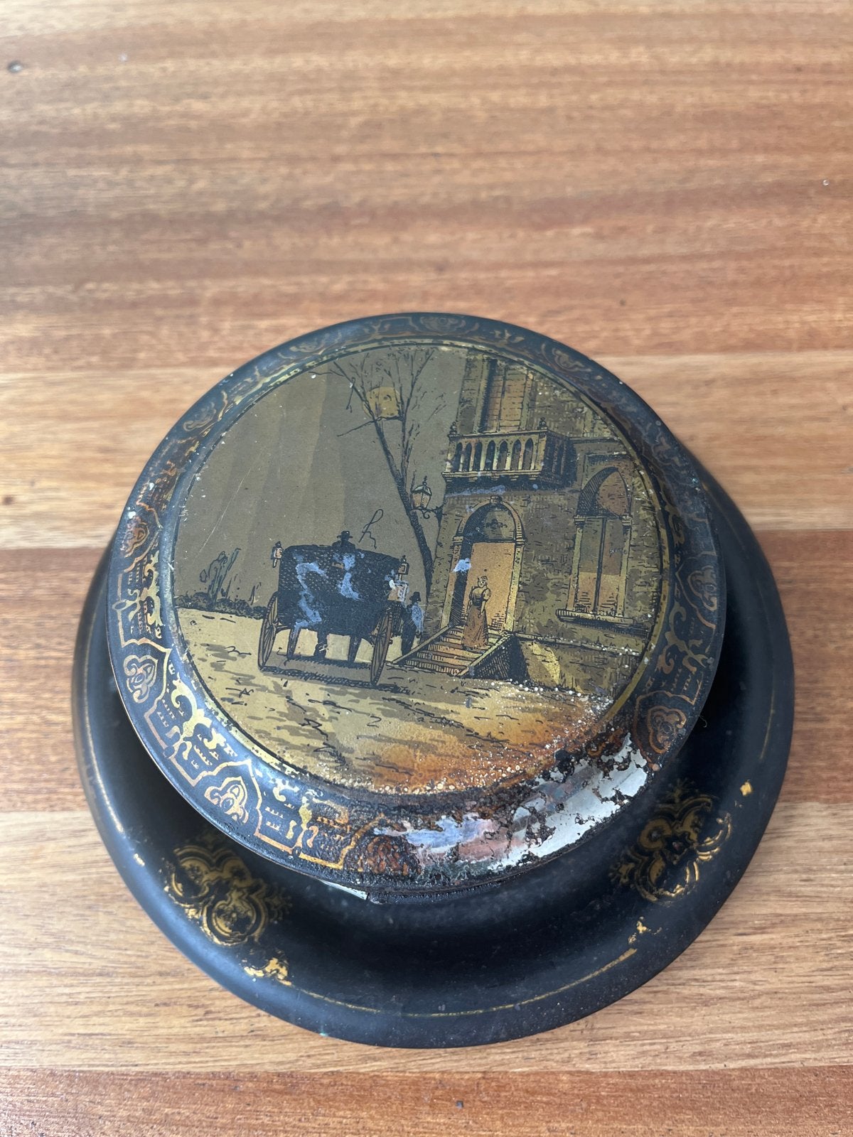 Antieke tinnen doos met koets en huis decoratie, Ophalen of Verzenden