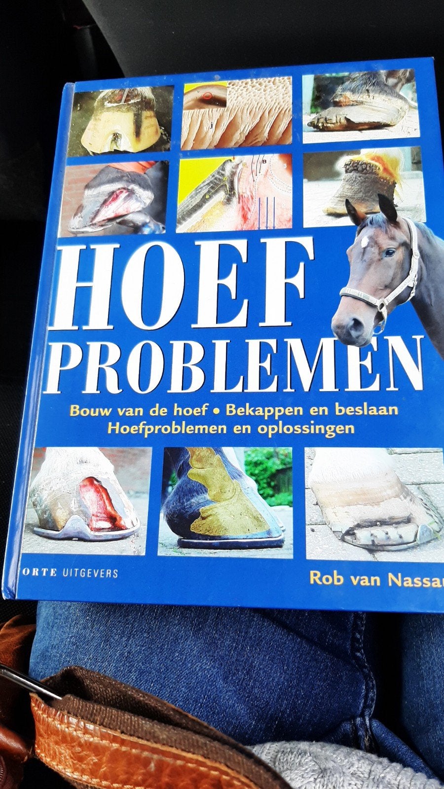 Rob van Nassau - Hoefproblemen, Ophalen, Rob van Nassau, Zo goed als nieuw, Paarden of Pony's