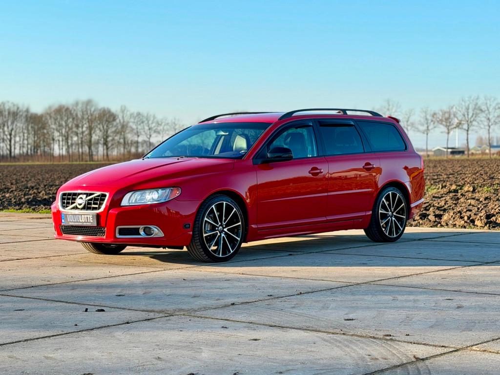Volvo V70 2.5FT Momentum, Parkeersensor, Gebruikt, Zwart, Overige brandstoffen