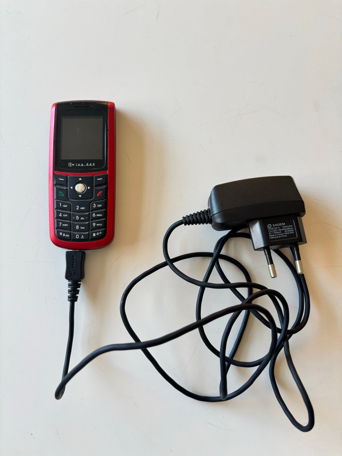 KPN Sagem Klassieke Telefoon met Oplader, Gebruikt, Geen camera, Ophalen of Verzenden, Klassiek of Candybar